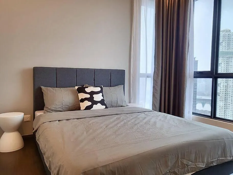 Ultimate Skyline Penthouse W Bathtub 3 Bedroom 6 Pax Johor Bahru Lägenhet